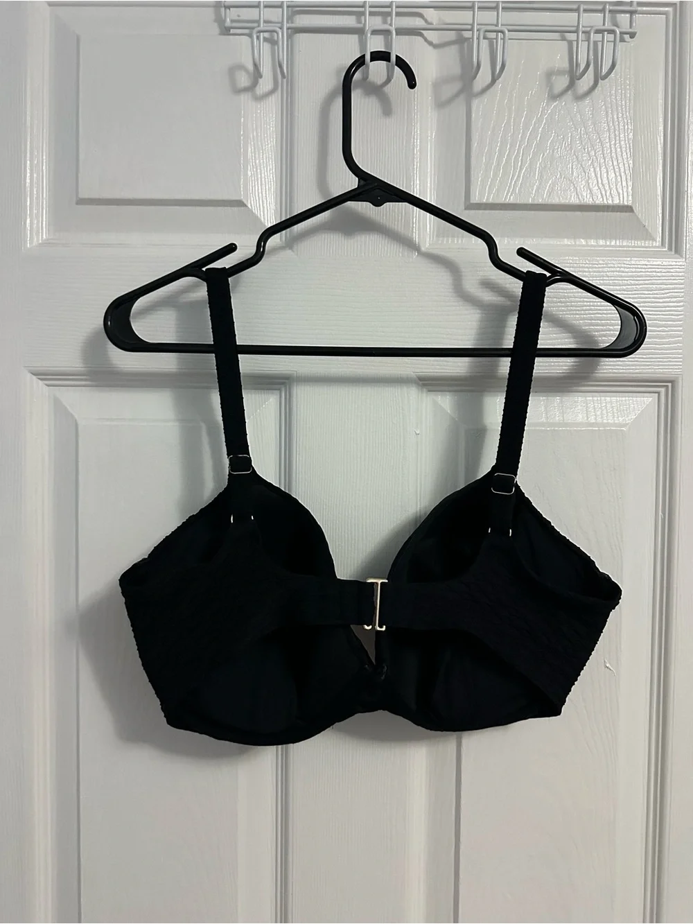 Victoria’s Secret swim top - Picture 2 of 4